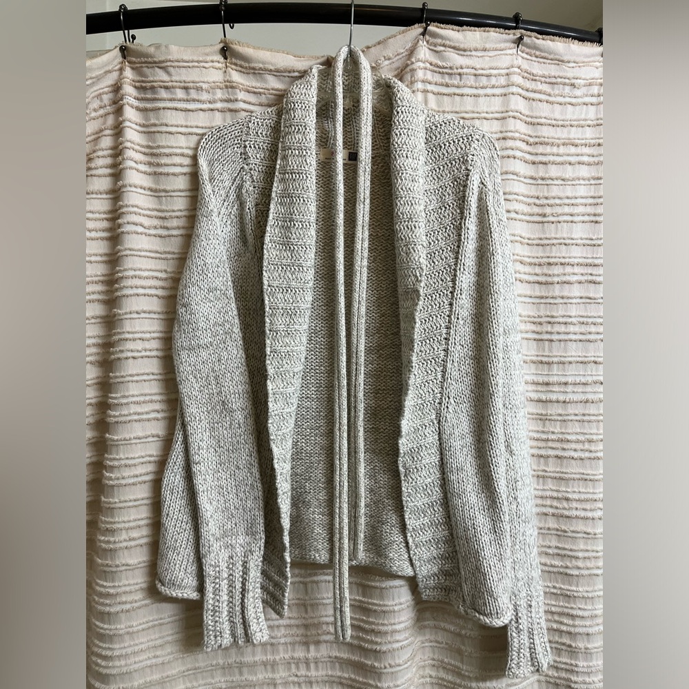 GAP Women's Cream Knit Cardigan